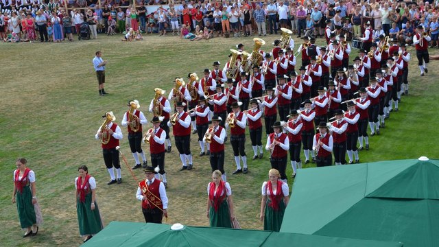 Die TMK St. Roman-Esternberg bei der Marschwertung beim Bezirksmusikfest in Diersbach - hier beim Pflichtprogramm der Wertungsstufe D.