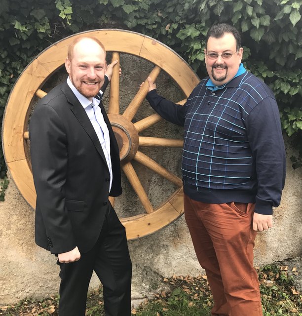 JVP-Landesobmann Dominik Schrott (l.) und GR Dominikus Heiss (r.) sind bereit für die kommende Wahlauseinandersetzungen.