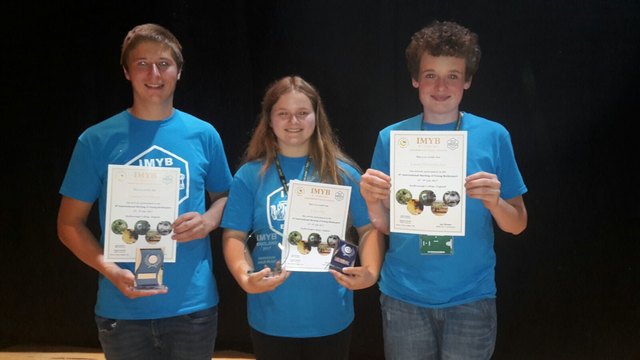 Leonhard Eschlböck (l.) freute sich mit den weiteren österreichischen Teilnehmern. | Foto: privat