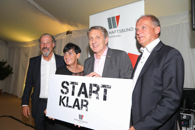 Herbert Scherübel, Elfriede Säumel, Josef Herk, Erwin Fuchs (v.l.).