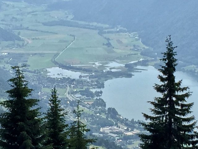 Durch die Flutung entstehen neue Lebensräume für Flora und Fauna sowie Erholungsräume für die Menschen | Foto: Büro LR Benger
