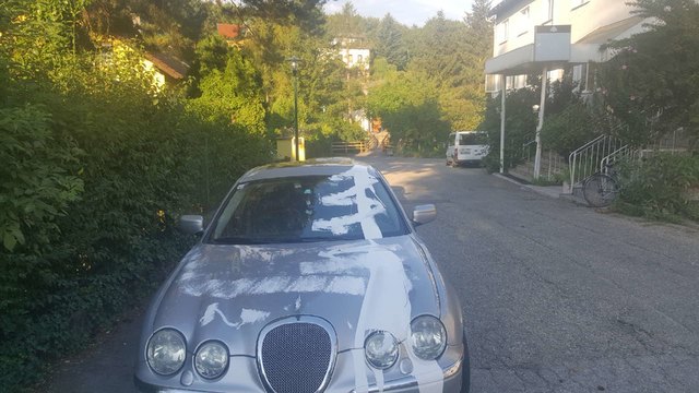 In Gablitz wurde ein Auto durch eine Schmieraktion beschädigt. | Foto: privat