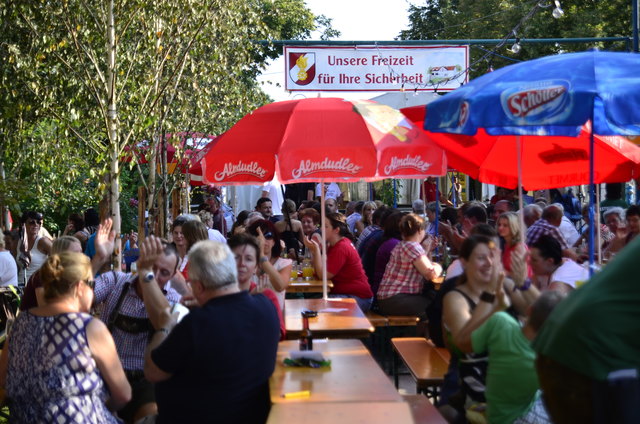 Geselligkeit wird groß geschrieben beim Dorffest in Großhartmannsdorf. Dieses Jahr am Sonntag, 13. August! | Foto: FF Großhartmannsdorf