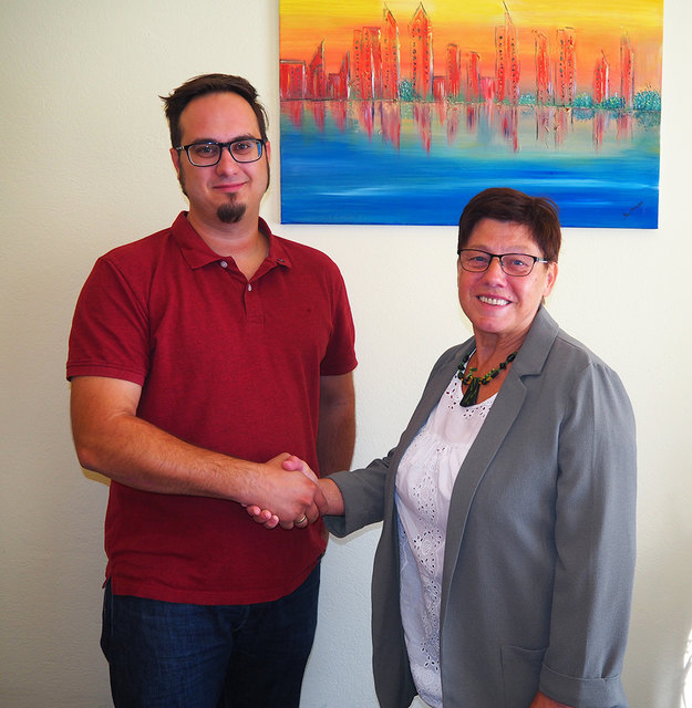 Neuer Ortsvorsteher von Ranzelsdorf, Thomas Sallmayer, und Bürgermeisterin Josefa Geiger. | Foto: Marktgemeinde Sieghartskirchen