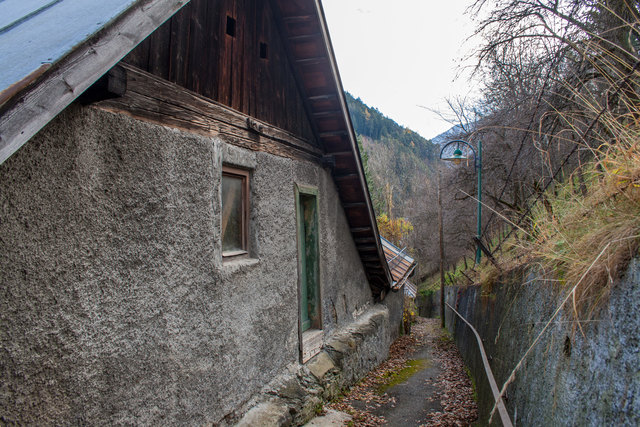 Bild 12: Siehe dazu auch Untertitel zu Bild 11. Dieser Weg wurde im Zuge des Neubaus wieder hergestellt.  | Foto: © Copyright Ing. Günter Kramarcsik