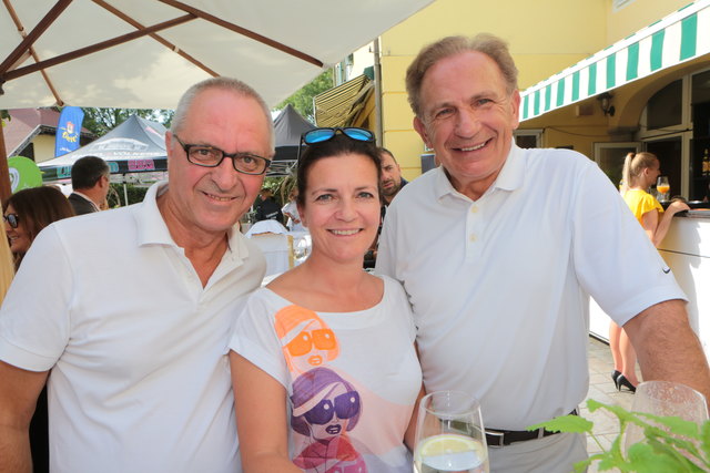 Norbert und Ines Sternat, Ernst Tscherteu