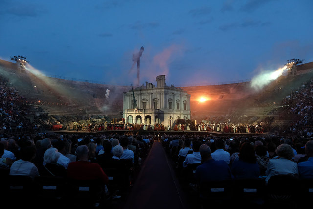 Nabucco© PhEnnevi/mit freundl.Genehmigung von Fondazione Arena di Verona | Foto: Foto©Ennevi/Fondazione Arena di Verona