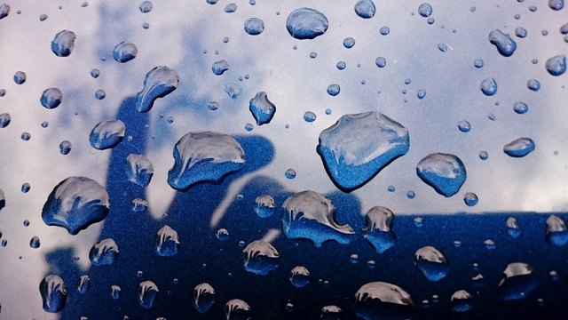 ….. fallen Konfetti vom Himmel ;o)