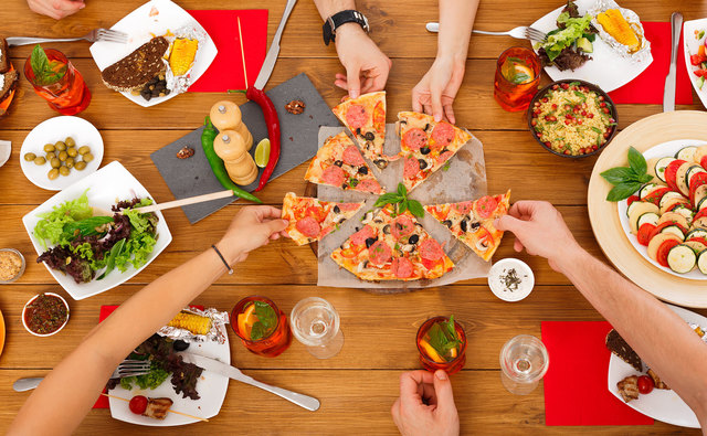 Pizza und Pasta sind neben dem herzhaften Schnitzel eine der Lieblingsspeisen der Österreicher. | Foto: Mjam