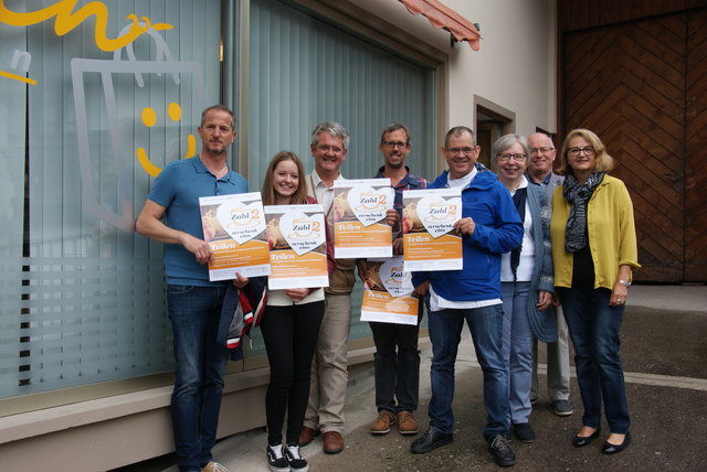 Stellten die Aktion vor: Christoph Zangerle, Fabiola Pfeifer, Alfons Wachter, Diemtar Wolf, Hansjörg Haag, Obfrau Jutit Nötstaller, Hans Kreuzer und Roswitha Lentsch (v.l.).