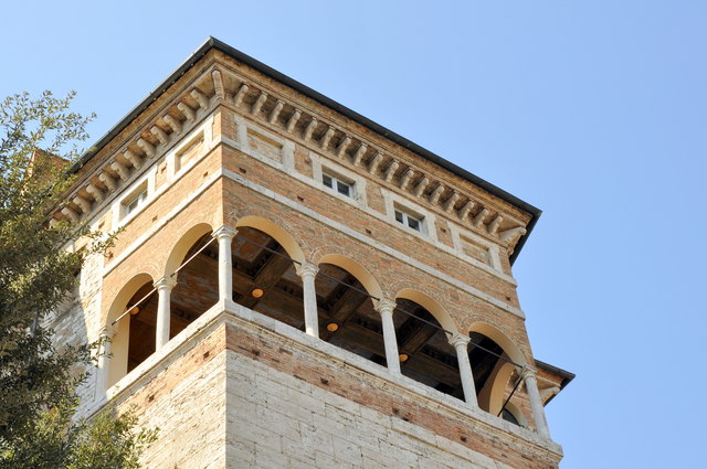 Teil des Arco Etrusco