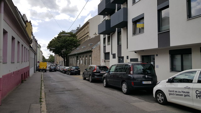 Lorystraße - Vom Kanal bis zur Hauffgasse