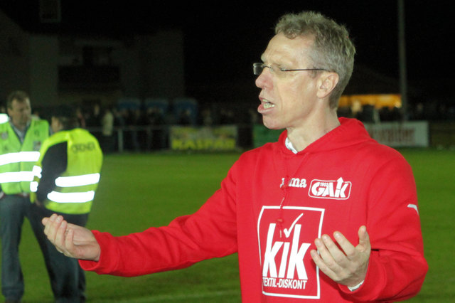 Vor sechs Jahren beehrte der GAK mit Peter Stöger als Trainer zuletzt die Sparkassen Arena. | Foto: Cescutti