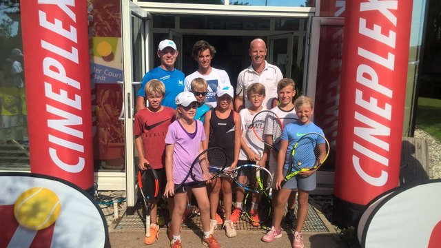 Das Highlight: Die Nachwuchshoffnungen trafen Österreichs Nummer eins, Dominc Thiem, beim Training an. Foto: ÖTV