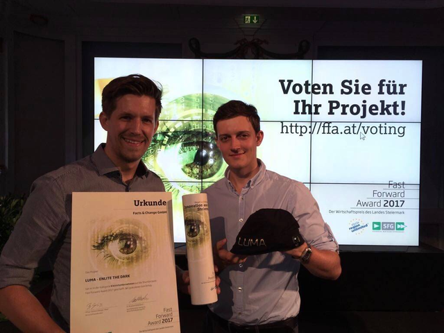 Freude über die top sechs beim Fast Forward Award: Luma-Mitgründer Florian Schneebauer und Mitarbeiter Martin Niggas. | Foto: LUMA Enlite