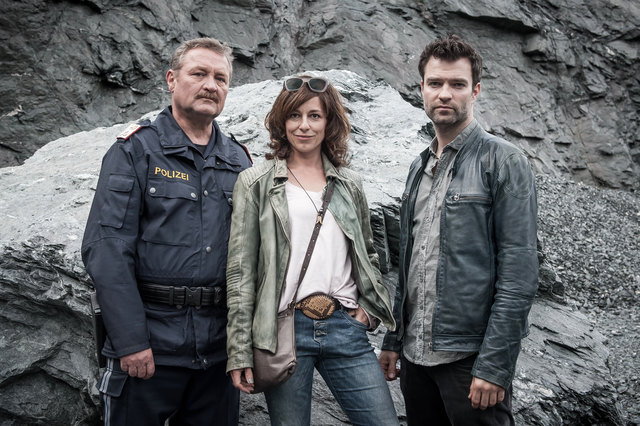 Soko Kitzbühel Team: Julia Cencig, Ferry Öllinger, Jakob Seeböck. | Foto: BEO Film/Stefanie Leo