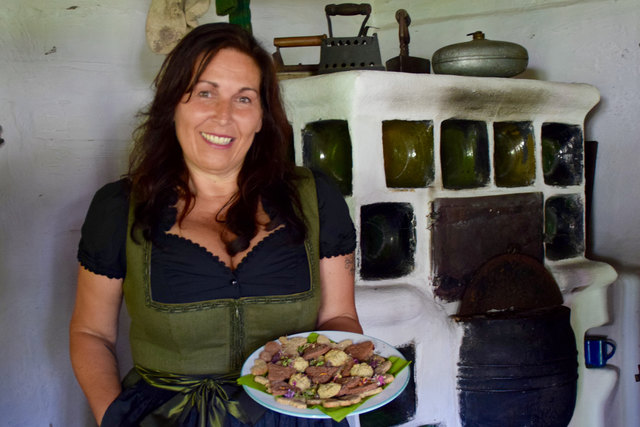 Das Buch zeigt einen Querschnitt über Kräuterrezepte für das ganze Jahr. So dürfen auch Kekse nicht fehlen.