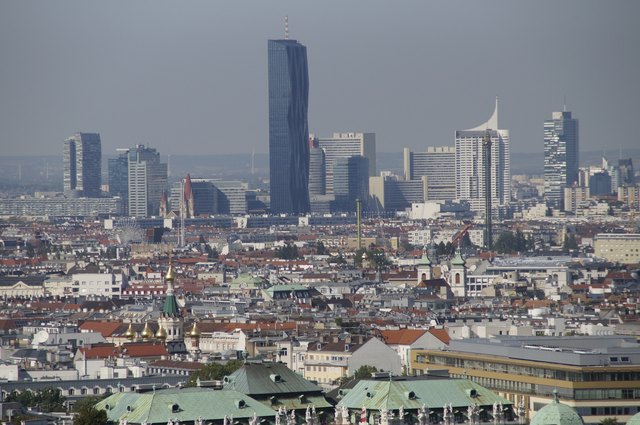 Der Blick reicht bis auf die Donauplatte. | Foto: Karl Pufler