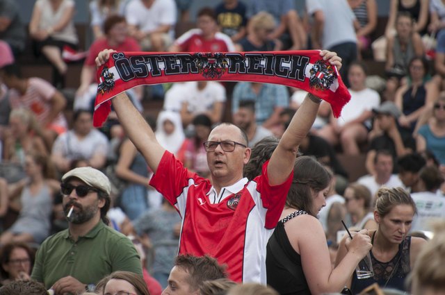 Frauenfußball-WM: Public Viewing am Wiener Rathausplatz.