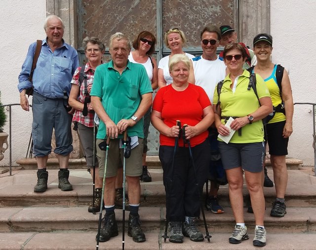 Die Wandergruppe mit dem Fachwart Sepp Mair.