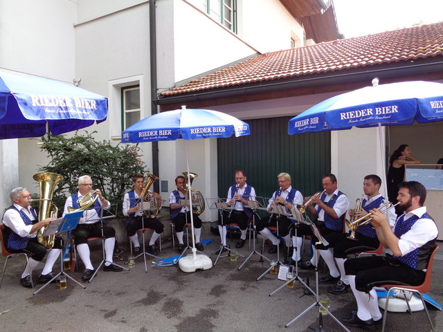 Eine kleine Abordnung des Musikvereins sorgt für die musikalische Umrahmung des Fests. | Foto: MV St. Georgen