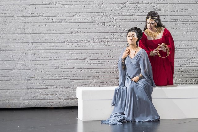 Fotoprobe Giuseppe Verdi AIDA Foto: Neumayr/Leo 01.08.2017 Vittoria Yeo (Aida) und Jekaterina Sementschuk (Amneris)