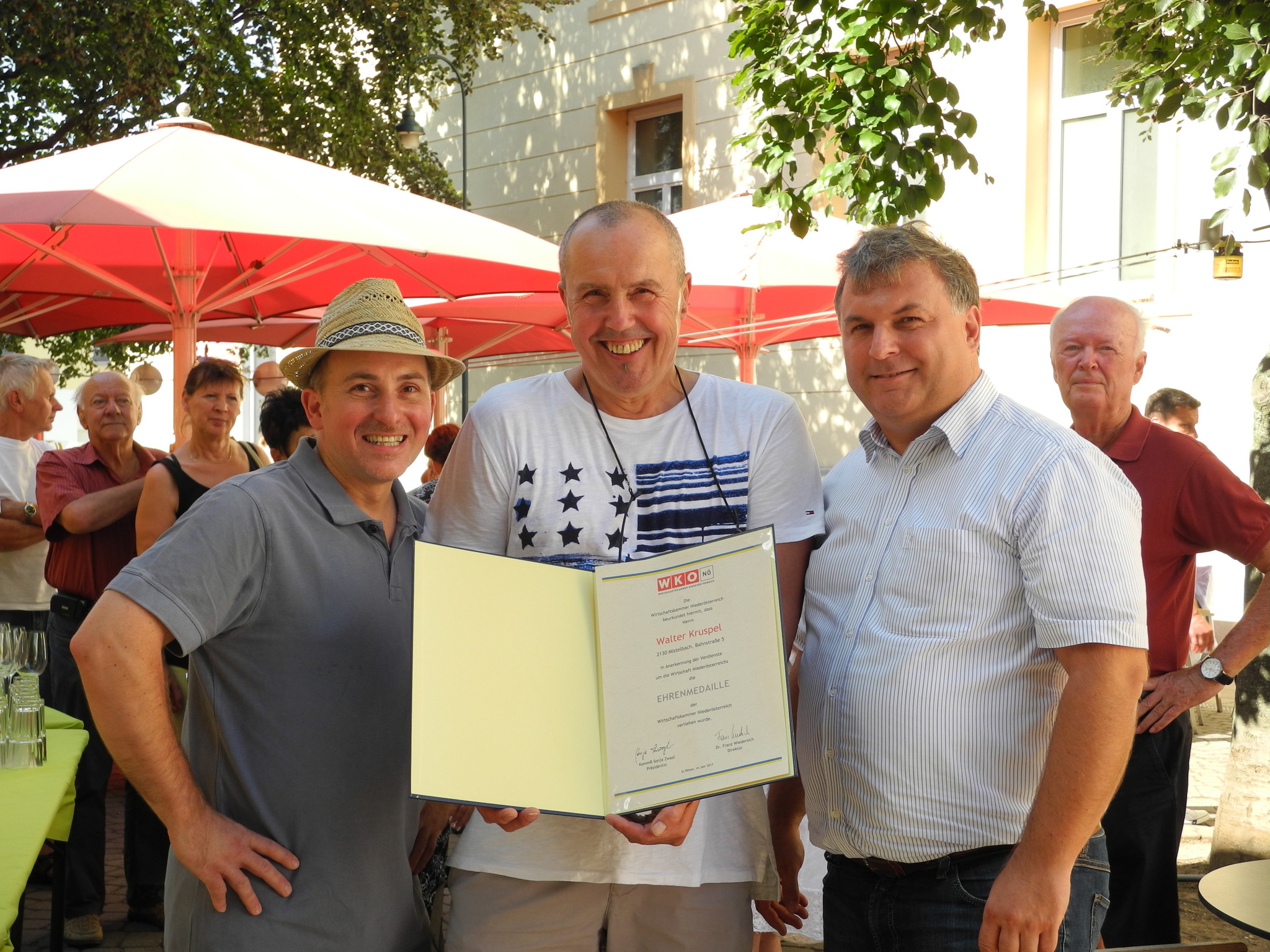 Wirtschaftskammer gratuliert Walter Kruspel zum 60er Gänserndorf