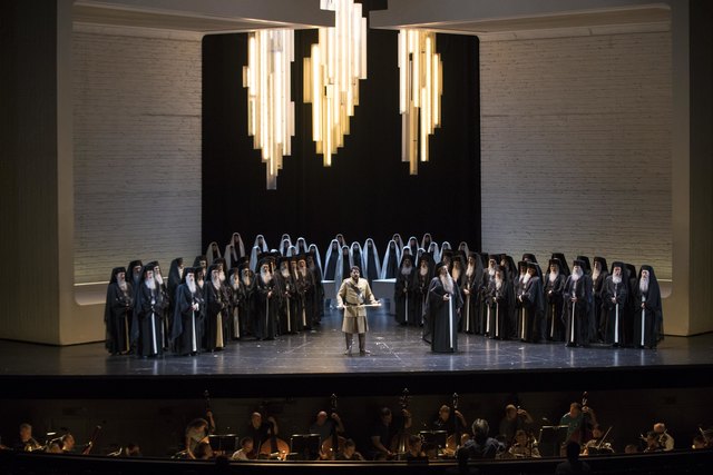 Fotoprobe Giuseppe Verdi AIDA Foto: Neumayr/Leo 01.08.2017 Yusif Eyvazov (Radames) und Dmitry Belosselskiy (Ramfis)