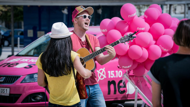 Die Band "Wahlfreiheit" sorgt mit tollen Mundart-Songs für die musikalische Unterhaltung. | Foto: NEOS