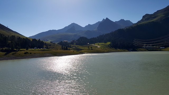 Zum Baden nicht geeignet, aber herrlich anzusehen: Der Längental Speichersee im Kühtai