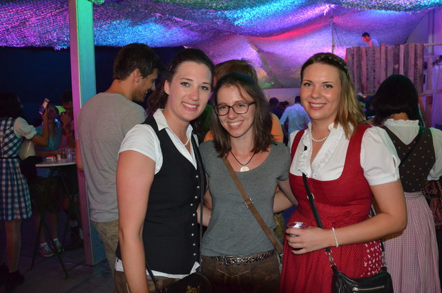 Anschi Steiger, Vanessa Höttges und Rosi Grünwald (v.li.).