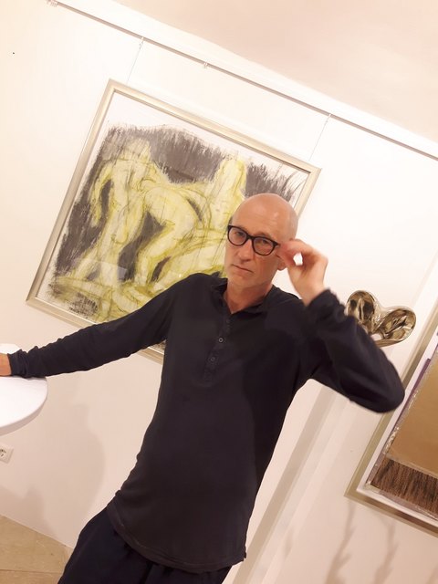 Der Schauspieler Peter Lohmeyer vor seinem" Drunter und Drüber"