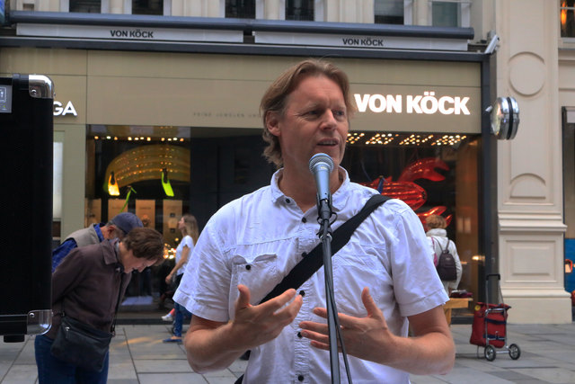 Alyn Ware - PNND Global Coordinator und bekannter Neuseeländischer Friedensaktivist