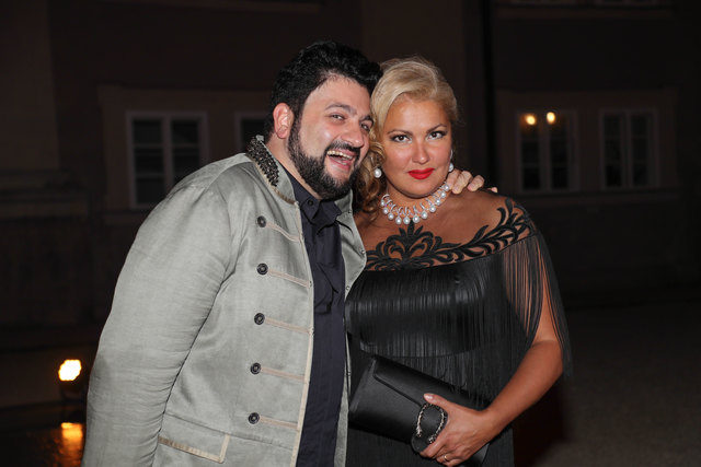 Mit Ehemann Yusif Eyvazov bei der Gala Soiree. | Foto: Franz Neumayr