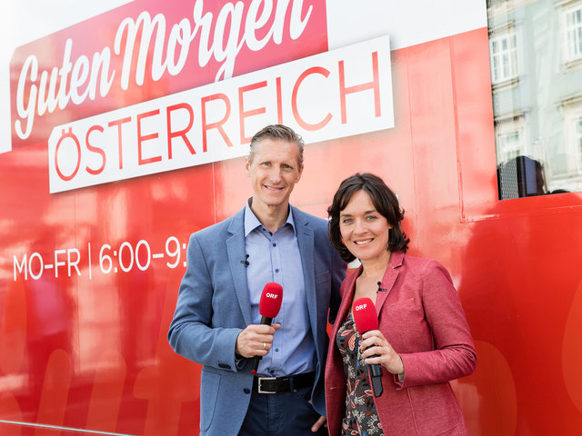 Zum Frühstück: Oliver Zeisberger und Eva Pölzl präsentieren die „Guten Morgen Österreich"-Sendungen aus dem Mürztal. | Foto: ORF/Regine Schöttl