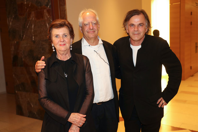 Festspielpräsidentin Helga Rabl-Stadler, Regisseur Willam Kentridge und Intendant Markus Hinterhäuser | Foto: Franz Neumayr