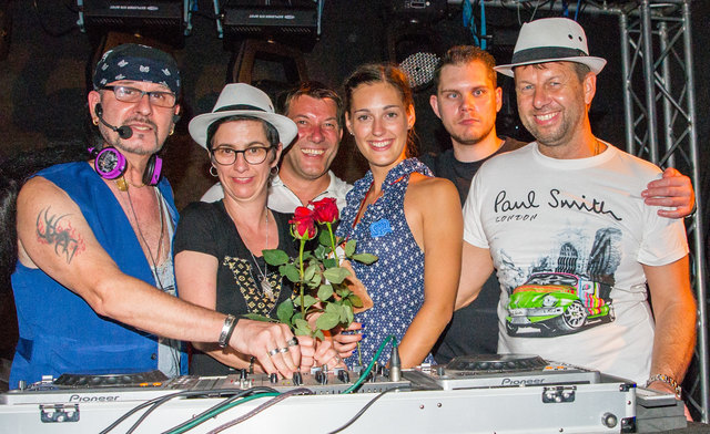Spanische Feier mit DJ Rudy Cavarra, Eva Renko, Hannes Kropiunik, Lisa Mack, Benjamin Lausegger und Siegfried Markun | Foto: KK
