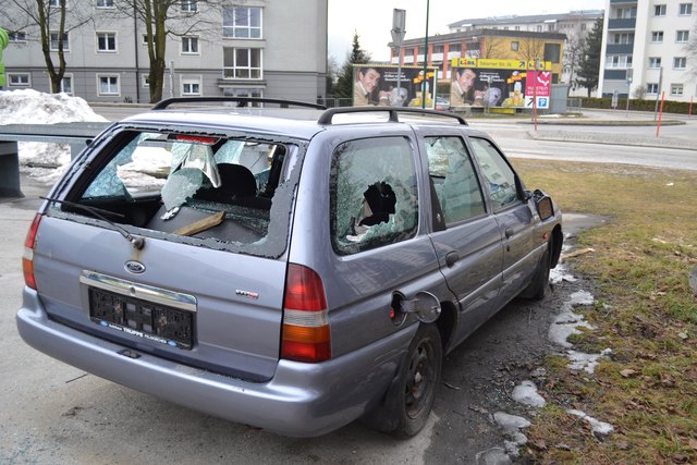 Ein Parndorfer Lenker rastete in Hainburg völlig aus, ein slowakischer Lenker war diesem zuvor hinten aufgefahren. (Symbolbild)