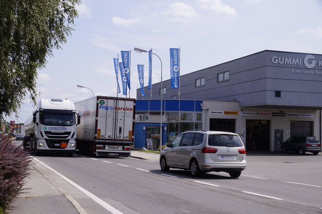 Die tägliche Verkehrsbelastung auf der B 319 in Fürstenfeld. Ab hier wird für die Demo abgesperrt. | Foto: KK