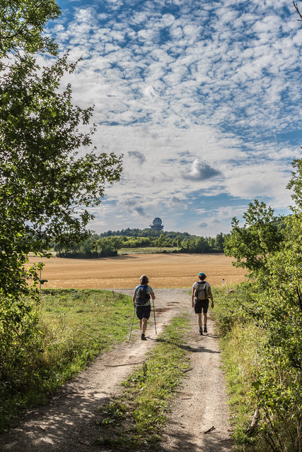 Die meisten Strecken sind geschottert, so dass auch nach Regen das Wandern möglich ist. | Foto: Jörg Uckermann