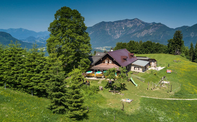 Wandern im Salzkammergut zur Hoisnrad Alm