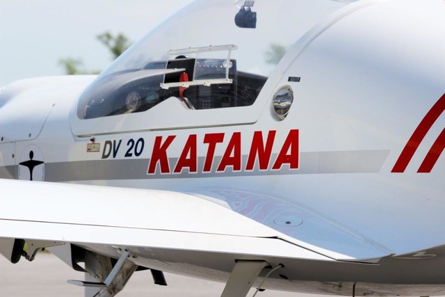 Katana DV20