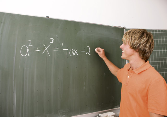 Vor allem in Mathematik ist der Bedarf für Nachhilfe gestiegen | Foto: MEV Verlag GmbH