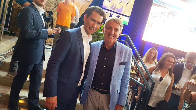 Prominenter Gast: Wirtschaftskammer Steiermark-Präsident Josef Herk (rechts) mit Außenminister Sebastian Kurz | Foto: Fischer
