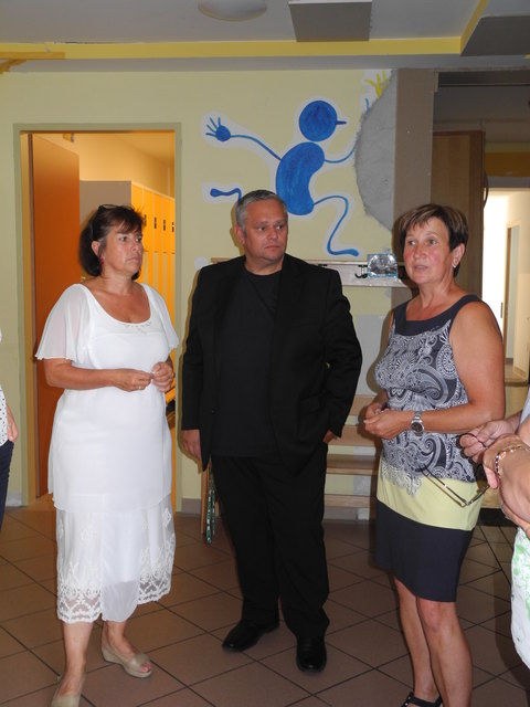 LR Birgit Gerstorfer besucht das Förderzentrum, Wurzer, Klammer
