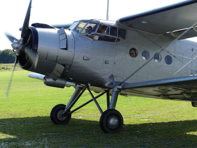 "Wir sind bei den Rundflügen bereits weitgehend ausgebucht und können nur mehr Restplätze anbieten", erklärt Erwin Kreczy, Veranstalter und Organisationsleiter des Austrian Airfest 2017, am 9. und 10. September | Foto: Erwin Kreczy