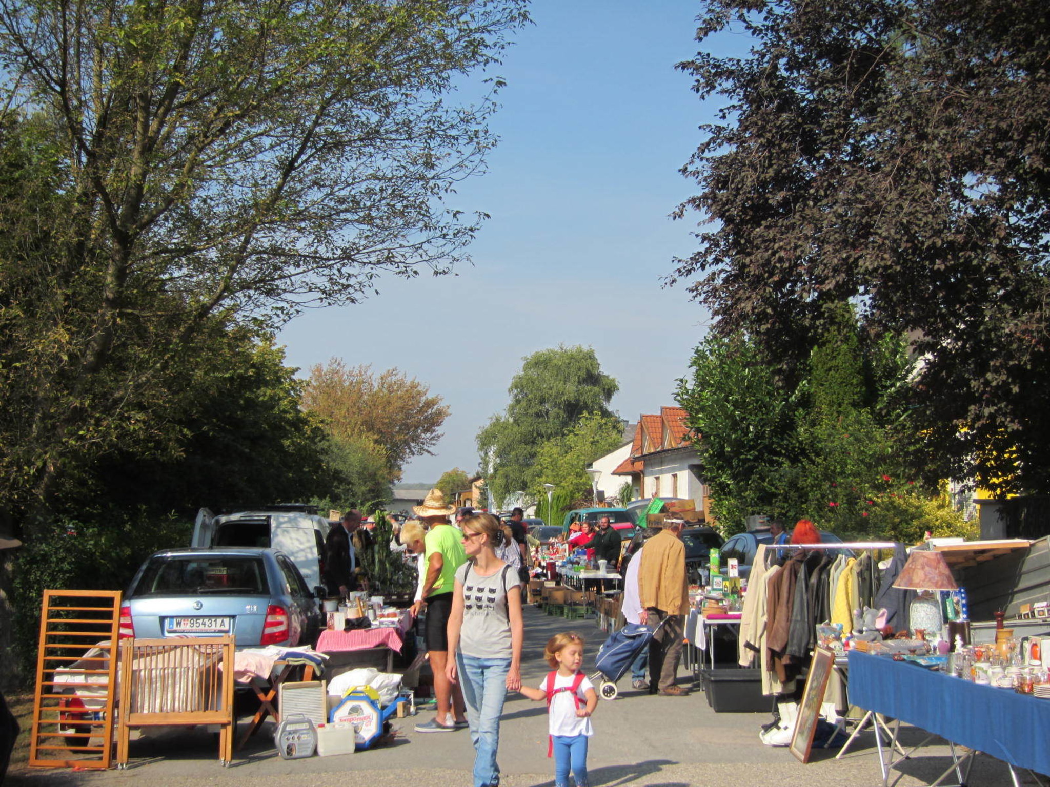 Flohmarkt in Schönau an der Donau - Gänserndorf