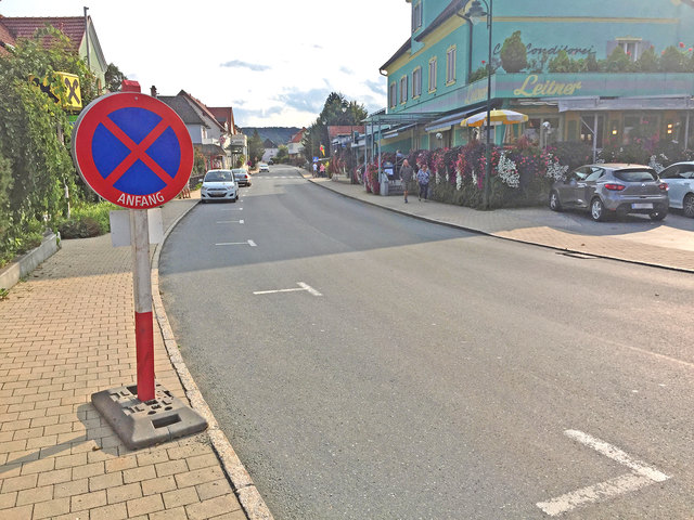 Das Park- und Halteverbot in Frauental gilt wochentags und am Samstag bis 15 Uhr.