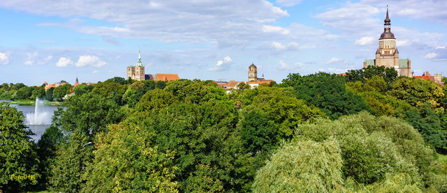 vlnr: St.Nikolaikirche, St. Jakobi, St. Marienkirche