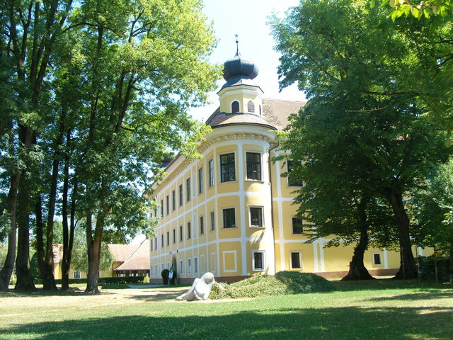 Im Schloss Gleinstätten finden regelmäßig Veranstaltungen statt – unter anderem die Schlosskonzerte. | Foto: KK
